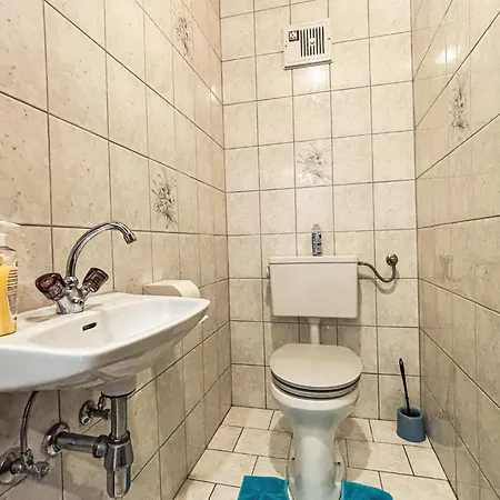 Hochstuhlblick By Interhome Apartman Pugrad